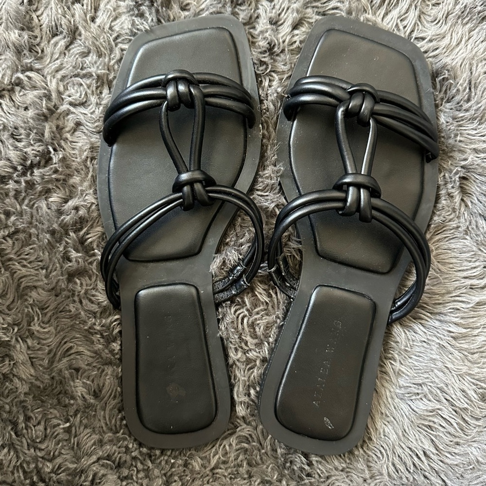 Azalea Wang Black Knotted Strap Square-Toe Sandals - 8